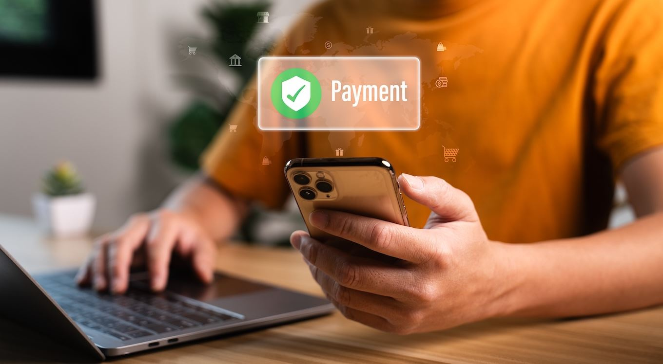 Platenie kartou cez internet bezpečnejšie: Slovenská banka sa pridáva ku Click to Pay