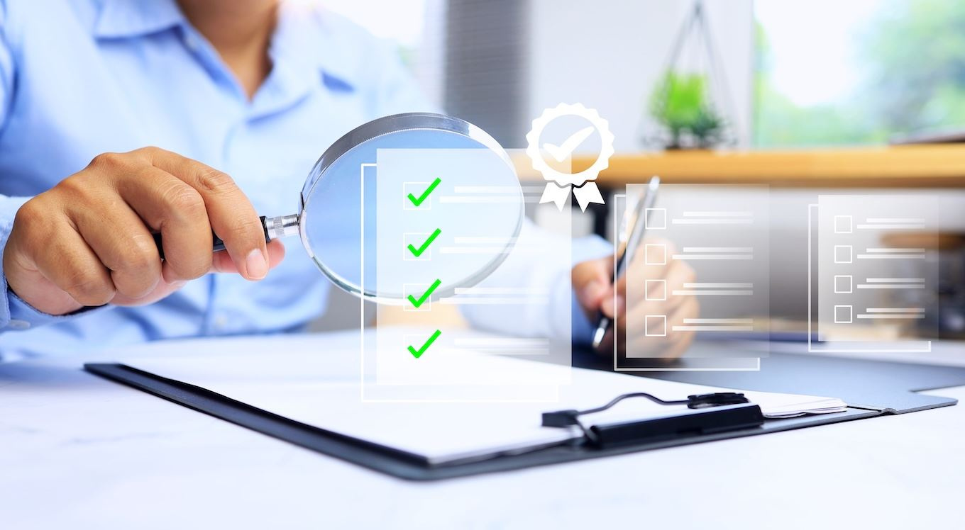 Keď vám na dvere zaklopú daniari: Skúsená expertka radí, ako zmeniť obávanú kontrolu na rutinu