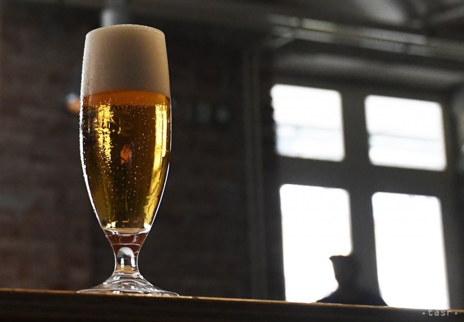 Prezidentka podpísala novelu o spotrebnej dani z alkoholických nápojov