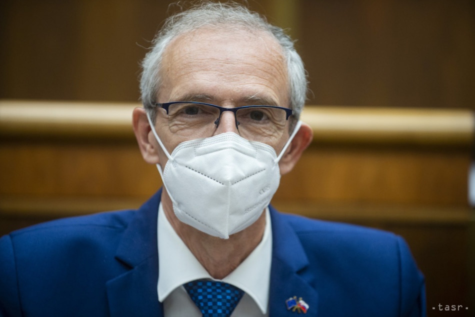 Slovenskí europoslanci vítajú daňovú povinnosť pre nadnárodné firmy