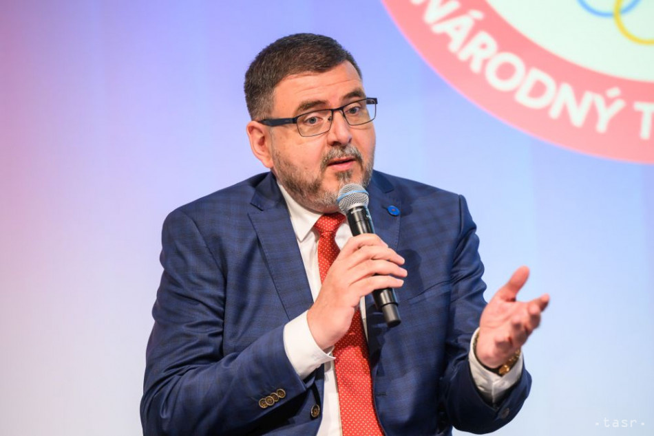 SK8 a ZMOS nesúhlasia s podpisom kolektívnej zmluvy pred voľbami