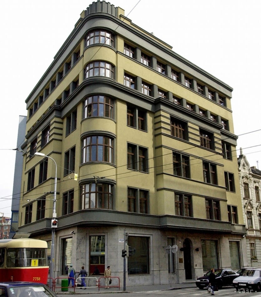 Eximbanka v budúcom roku plánuje zisk po zdanení 620.000 eur