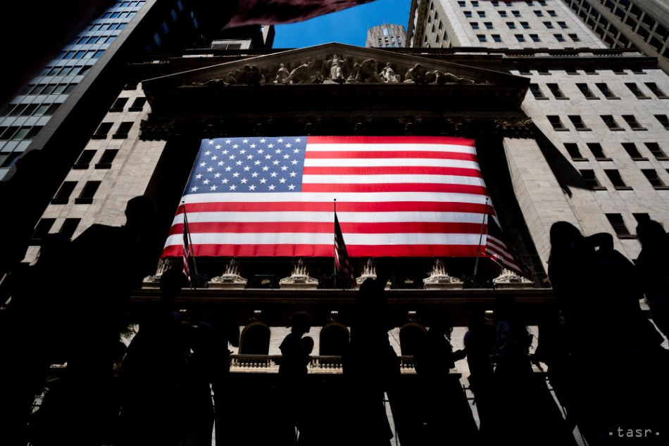 J. Schmid: Politika Fedu by zatiaľ mala zostať „mierne reštriktívna“