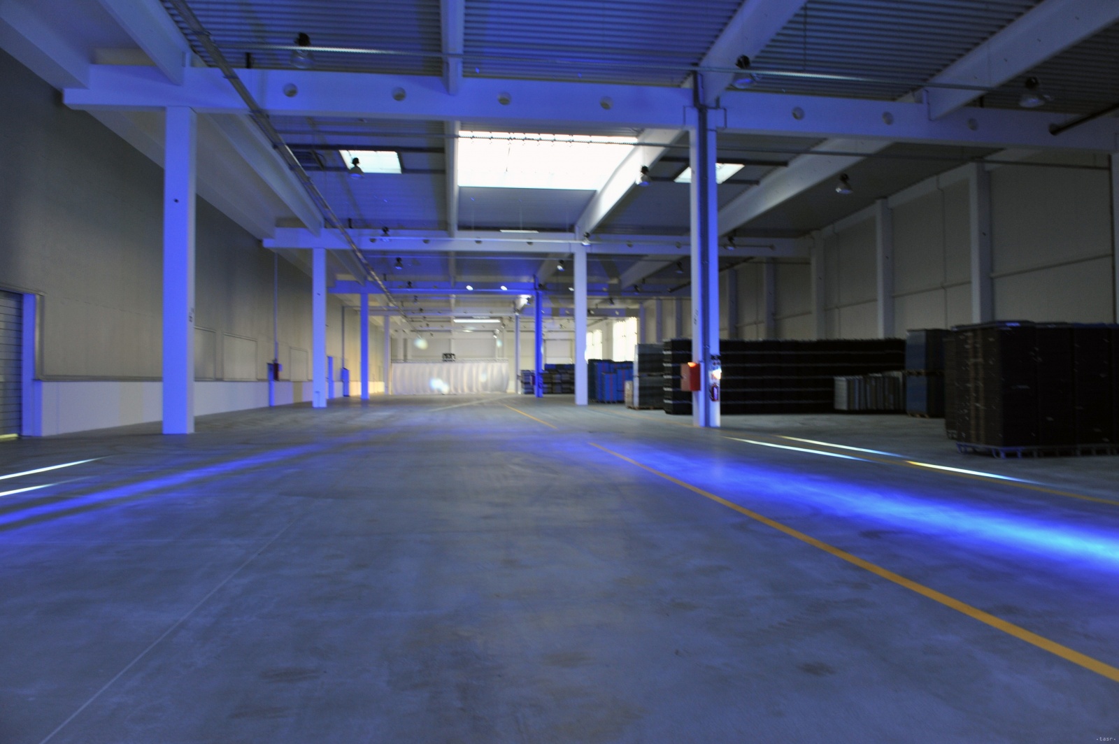 Člen Svetovej banky IFC a InoBat chcú vybudovať fabriky na autobatérie