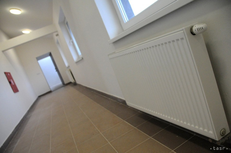 Odborník: Mrazy odkrývajú tepelné úniky, kritické sú okná a podkrovie