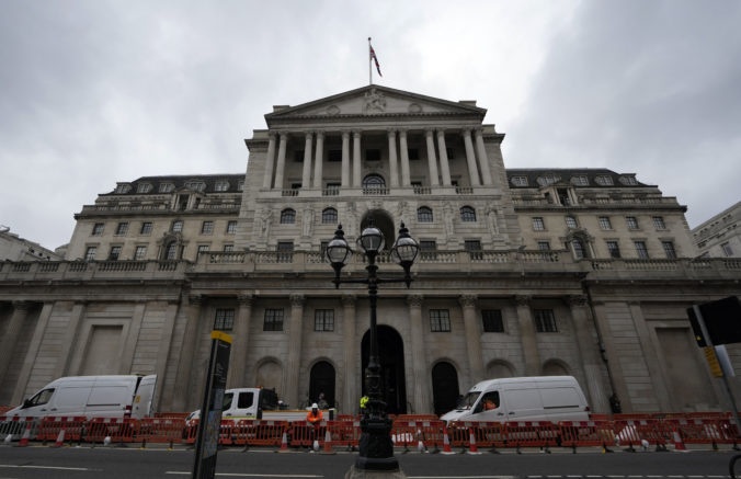 Bank of England opäť zvýšila úrokové sadzby, Briti v snahe stlačiť rastúcu infláciu predbehli zvyšok Európy aj USA