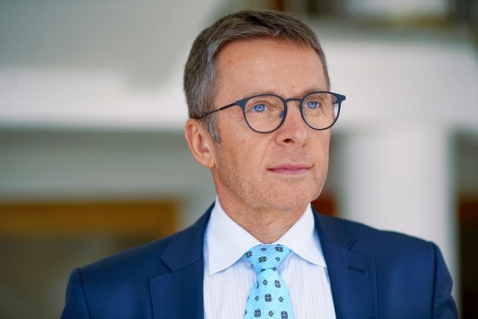 Exminister Mikloš kritizuje krčah s vodou, ale niektoré veci v Matovičovej daňovej reforme hodnotí pozitívne