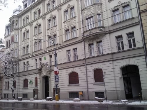 Slovenská záručná banka dosiahla v prvom polroku zisk takmer dva milióny eur, znížila náklady